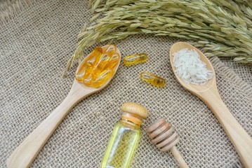 Rice bran oil capsules containing gamma oryzanol, concentrated 6 times more antioxidant than...