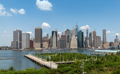 Fototapeta premium Panoramic view of New York skyline