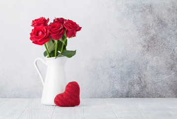Valentine's day greeting card with roses