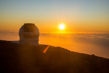 Obraz na płótnie Canvas View Of Observatories From Top Of Roque De Los Muchachos, La Palma