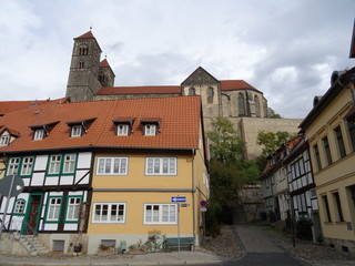 Blick von Quedlinburg zum Schloss