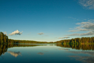 Obraz premium landscape with lake and clouds