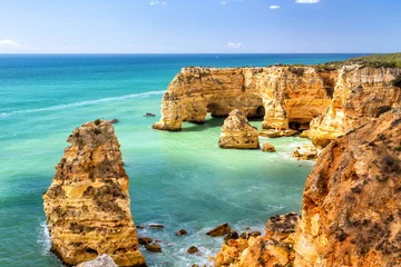 Outdoor-Kissen Küstenlandschaft an der Südküste der Algarve, Portugal. © DirkR