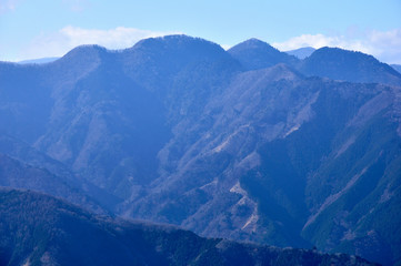 Fototapeta premium 奥武蔵 大持山より奥多摩の眺め