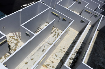 Obraz premium aerial view over the concrete white color maze