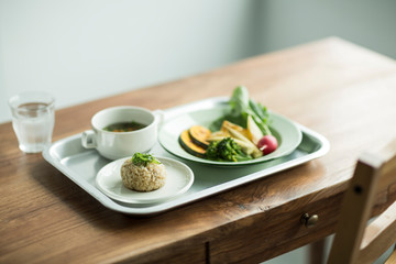 料理　玄米　野菜