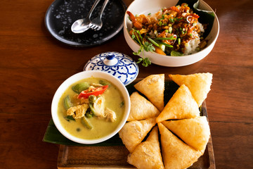 Thai Green Curry with Chicken and Crispy Roti