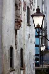 Fototapeta na wymiar Streetlamps in historical neighborhood in Dordrecht