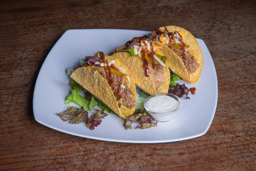 food, snack, fried, meal, plate, delicious, white, meat, nut, healthy, bowl, dish, appetizer, baked, dinner, isolated, sweet, bread, cuisine, tasty, nuts, almonds, dessert, lunch, roasted, sauce, tort