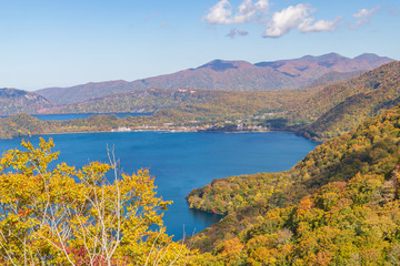 Fototapeta premium Towada Hachimantai National Park in autumn