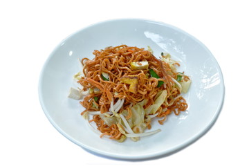 fried instant noodles with tofu and garlic chive on plate