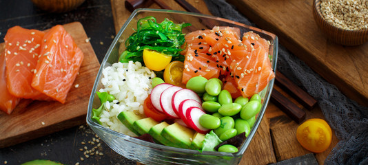 Hawaiian salmon poke salad