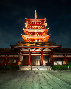 Senso-ji Temple, Tokyo, Japan