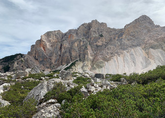 Fototapeta na wymiar Naturschauspiel der Südtiroler Dolomiten 