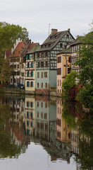 Fototapeta na wymiar Le quartier de la petite France à Strasbourg