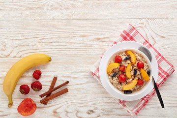 Oatmeal porridge. Healthy breakfast