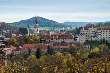 Fototapeta premium Autumn view of the state chateau Czech Krumlov, view of the city.