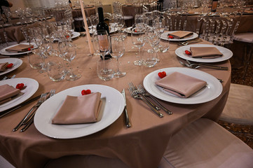 mozzarella in crosta di pane con contorno di lampone