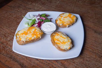 toast, bruschetta, bread, snack, cheese, fresh, appetizer, canape, vegetable, vegetarian, italian, roasted, meal, food, dinner, breakfast, cuisine, delicious, slice, baguette, tasty, traditional, cros