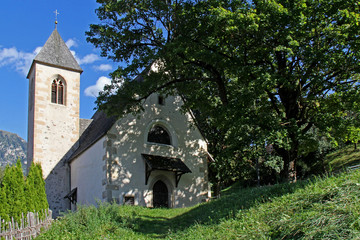 l'antica chiesa parrocchiale di Presule (Bolzano)