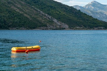 Fototapeta na wymiar Kayak on lake