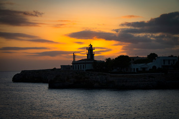 Atardecer en el puerto de Cuitadella (Menorca)