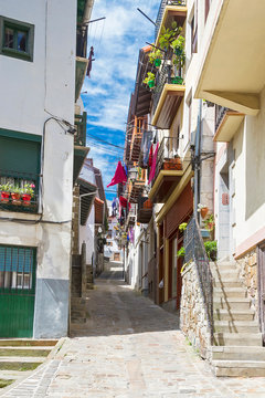 Ondarroa fishing town in the edge of the coast of Vizcaya, Spain