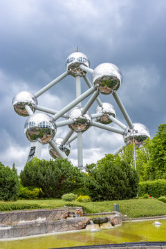 Atomium (iron atom model) in Brussels, Belgium