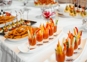fresh summer cocktails is served with nuggets and delicates