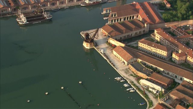 Arsenale di Venezia dall'alto