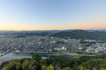 岐阜城から見た夕暮れの岐阜市内　岐阜県岐阜市