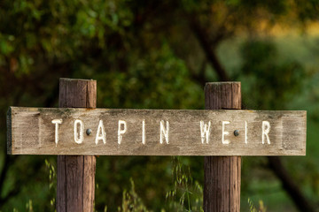 Toapin Weir sign