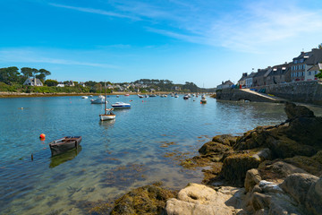 Fototapeta na wymiar the old harbor and port of La Conquet on the Brittany coast in France