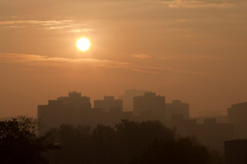 Naklejka premium Smog in Autumn time in Warsaw, Poland