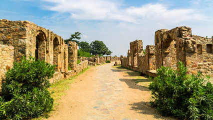 Spooky ruins of Bhangarh Fort