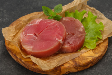 Raw tuna round steak for grill