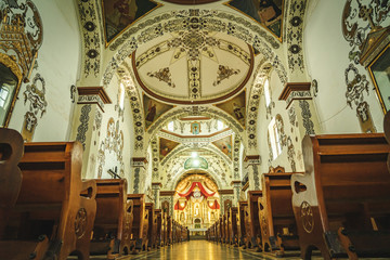 Fototapeta na wymiar Inside a church in Ocoltan, Oaxaca, Mexico