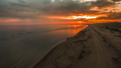 Obraz na płótnie Canvas Sunset in beach