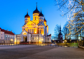 Fototapeta na wymiar Tallinn. Alexander Nevsky Cathedral at sunset.