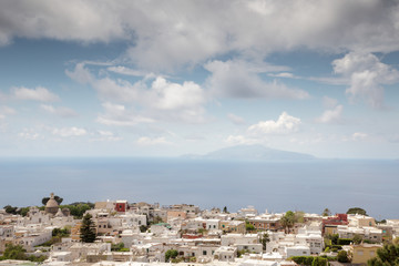 Obraz premium seascape of mount vesuvius