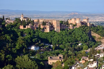 Fototapeta na wymiar Diferentes vistas de la Alhambra de Granada, desde el Sacromonte