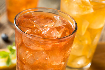 Cool Refreshing Flavored Berry Iced Teas