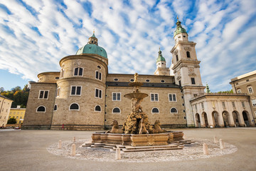 Fototapeta na wymiar historic city salzburg in austria