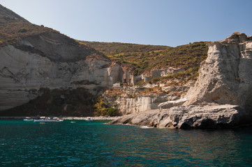 Fototapeta na wymiar Rocks and cliffs in the Mediterranean sea of ​​the island of Ponza, Lazio region, Italy.