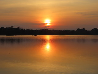 Plakat sunset over lake