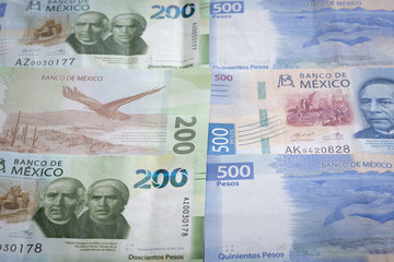 tickets new mexican pesos five and two hundred
