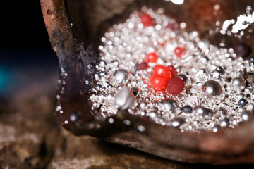 joyería artesanal piedras preciosas topacio fundición de metal plata fundir metales onix cuarzo...