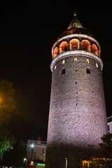 Naklejka premium The illuminated Galata Tower at night
