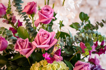 Flores decorativas para mesa y obsequios