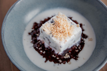 cake with cream